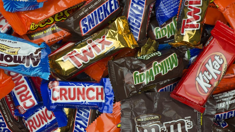 Best Halloween Candy Experiments - WeAreTeachers