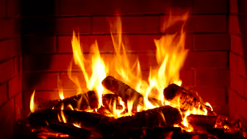 free fireplace screensaver