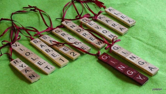 Scrabble tile name badges