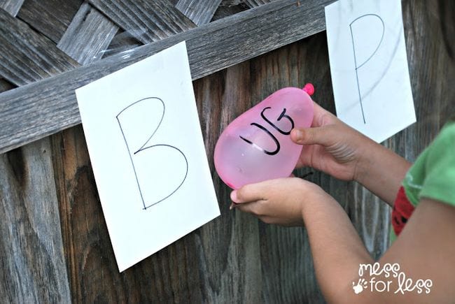 Water balloons phonics game