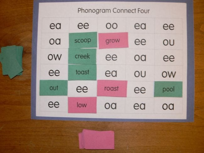 Printable phonogram Connect Four game