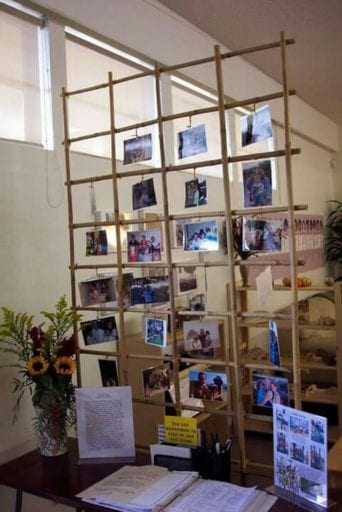 Make Classroom Feel Like Home - 9 Ways Classroom Photos Create Student Connection