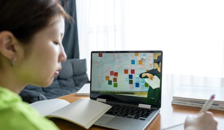 3 Activities To Get Started With Problem Based Learning (Plus, Free PD!)