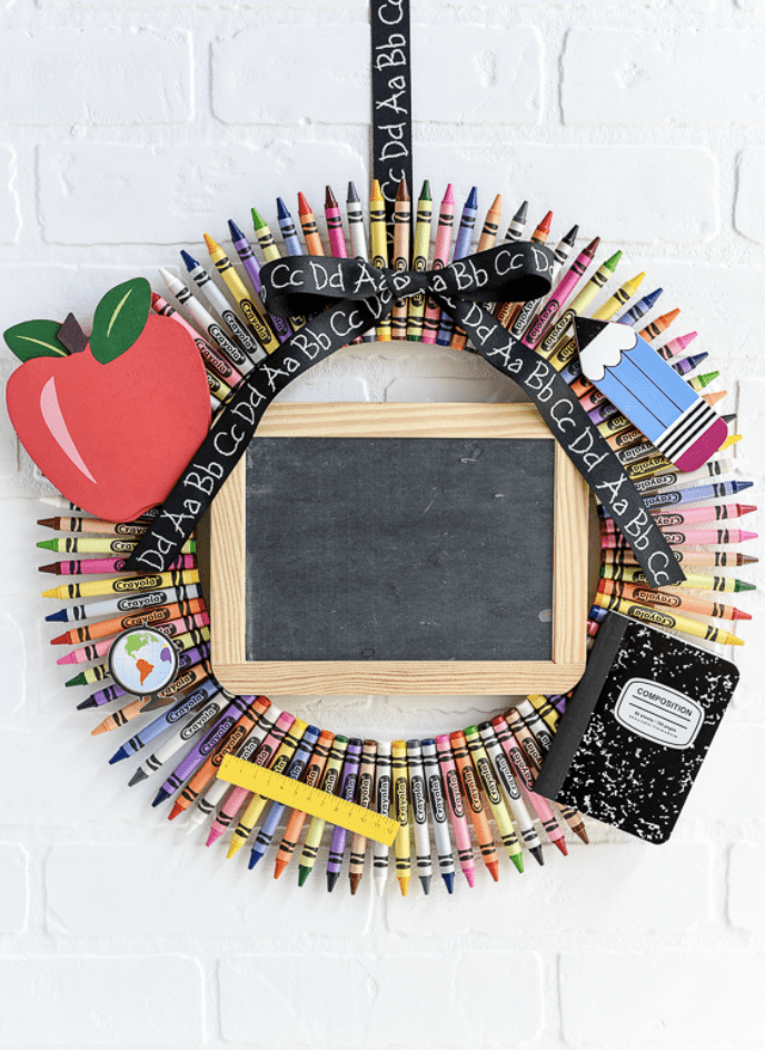 Chalkboard wreath with crayons