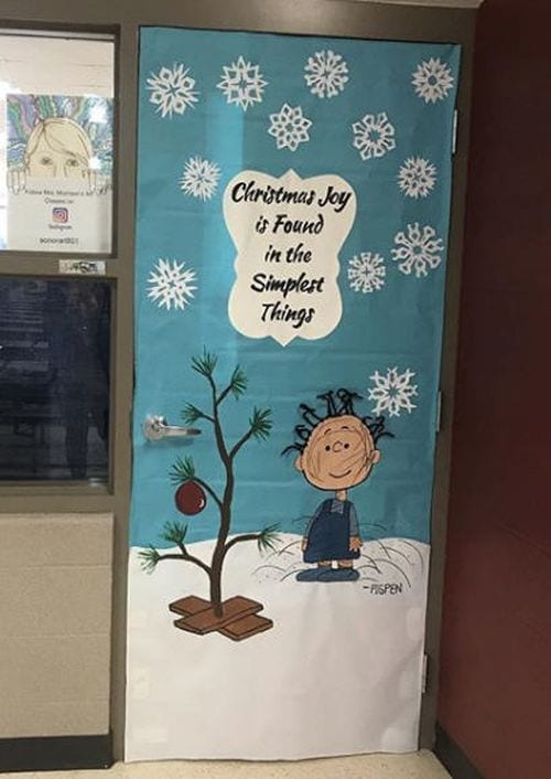 33 Amazing Classroom Doors for Winter and the Holidays