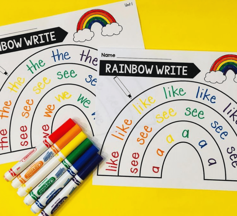 Write words with rainbow colors