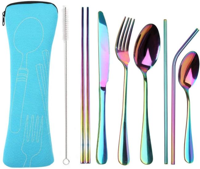Set of reusable utensils with a carrying case (Best Teacher Gifts)