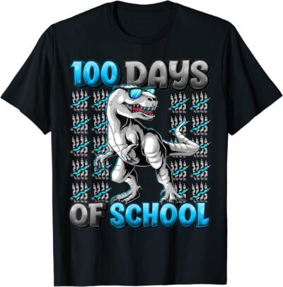 قميص أسود عليه تي ريكس يرتدي نظارة شمسية.  نص يقرأ 100 يوم من المدرسة.  توجد أقلام تلوين في مجموعات من 5 في الخلفية تساوي 100. 