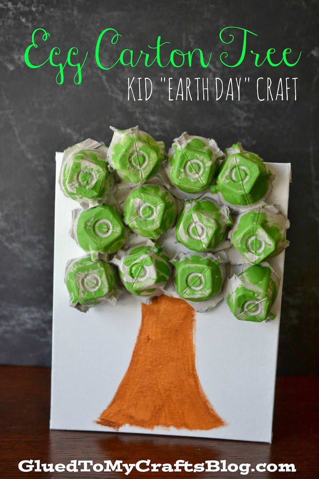 30 Earth Day Crafts Met Gerecyclede Materialen WeAreTeachers   Earth Day Tree Craft Cover 