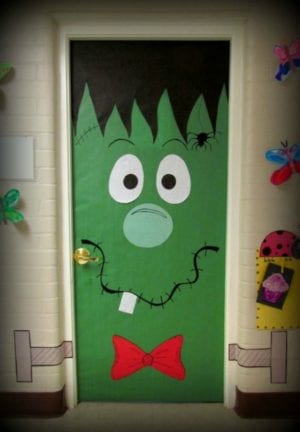 22 Spooktacular Halloween Bulletin Boards And Door Decorations