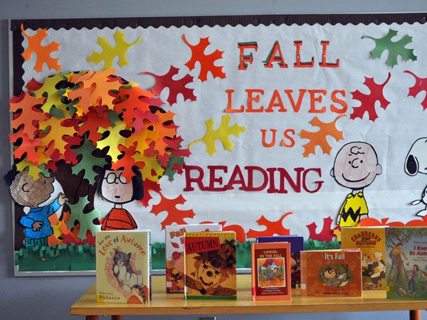 Fall bulletin boards uses puns like this one reading 