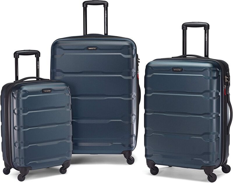 Three piece Samsonite luggage set in navy