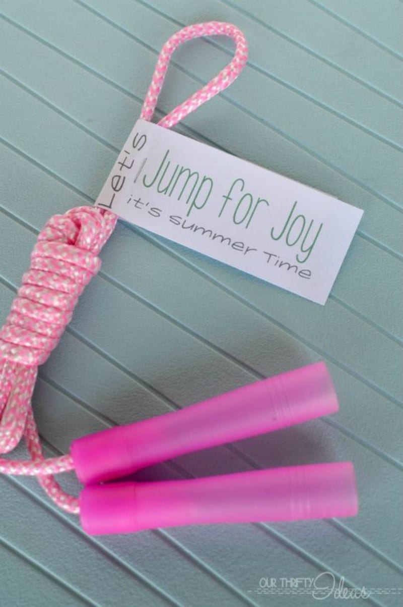 Jump for joy note on pink jump rope