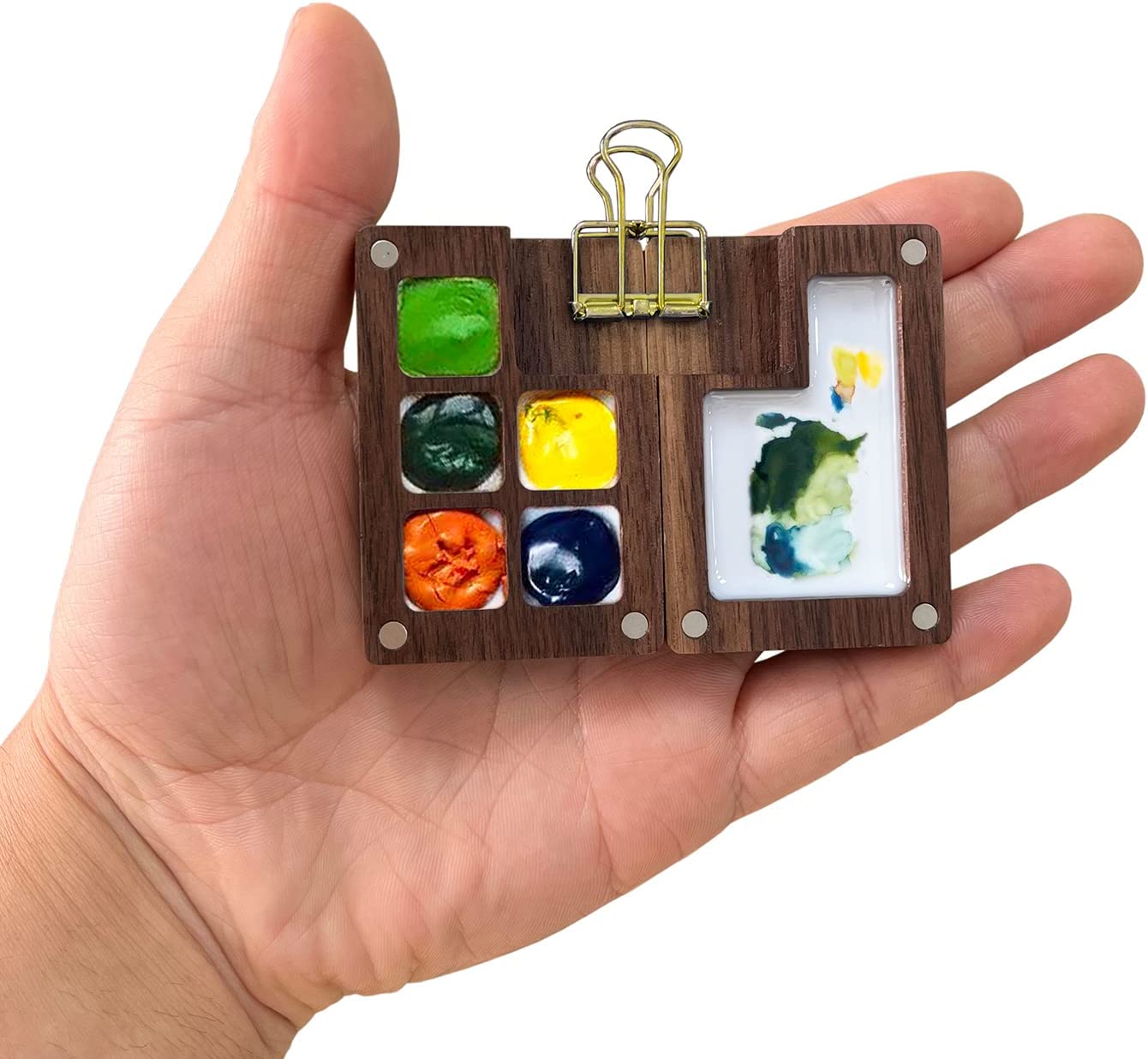 Gifts for Art Teachers: mini travel palette