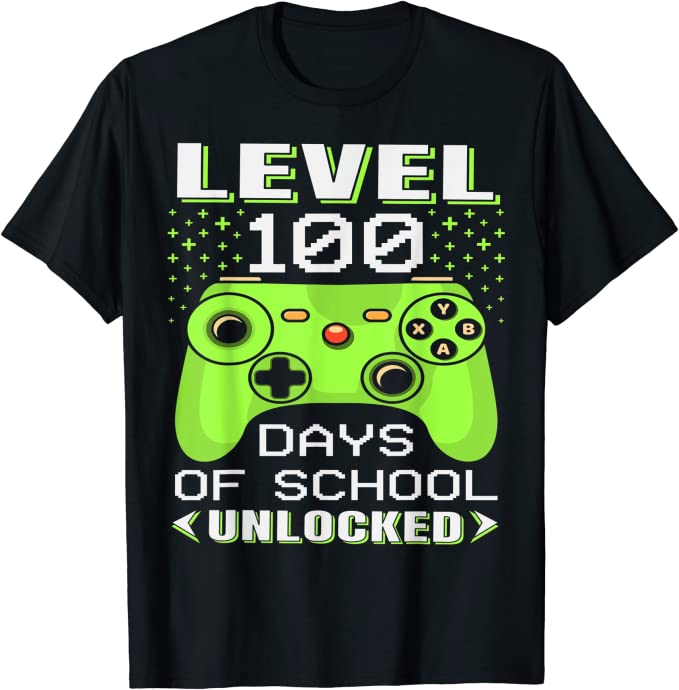 قميص أسود مكتوب عليه أن المستوى 100 يوم من المدرسة مفتوح.  (100 يوم من أفكار قميص المدرسة)